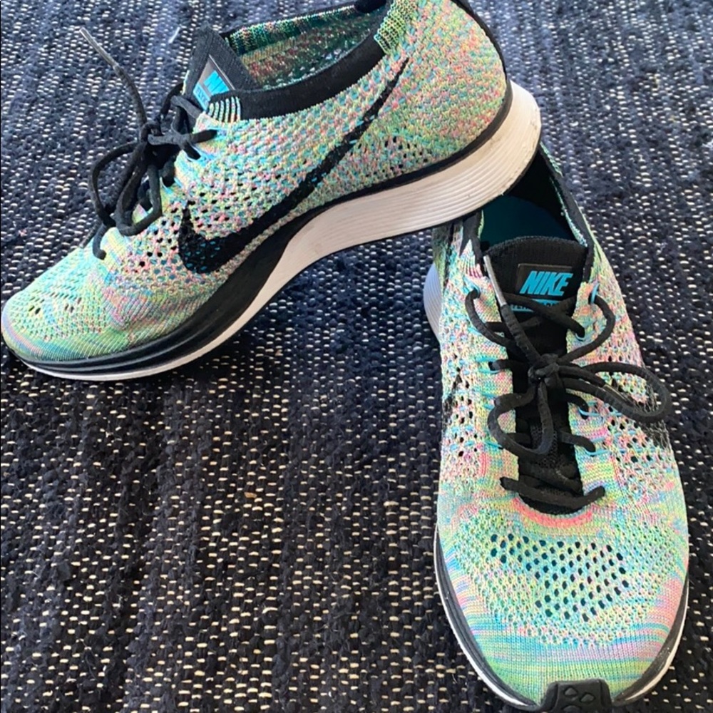 RARE OG: First Release Multicolor Nike Flyknit